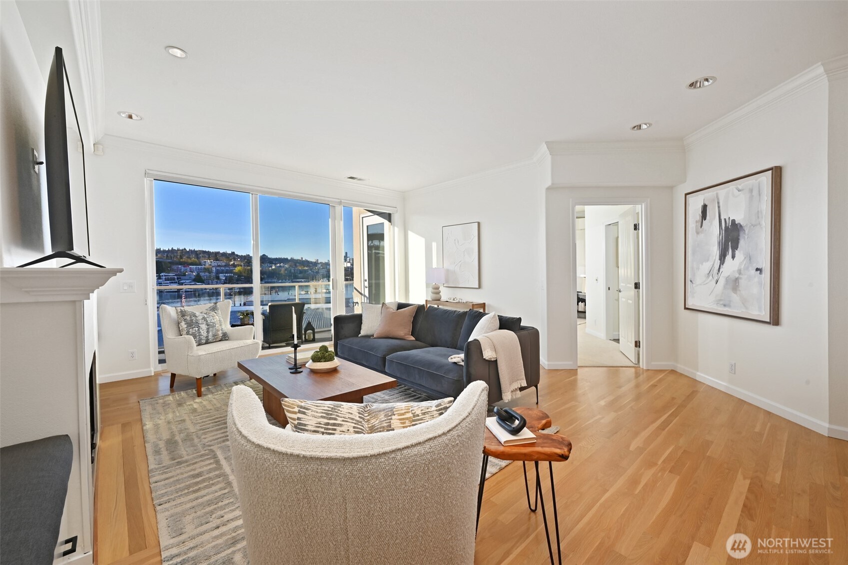 3900 2nd Avenue NE #403, Seattle, WA 98105