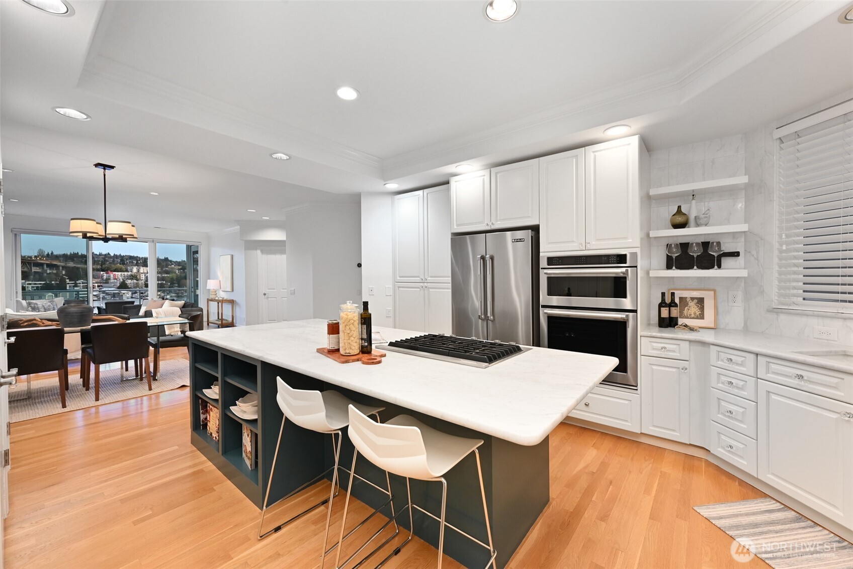 3900 2nd Avenue NE #403, Seattle, WA 98105