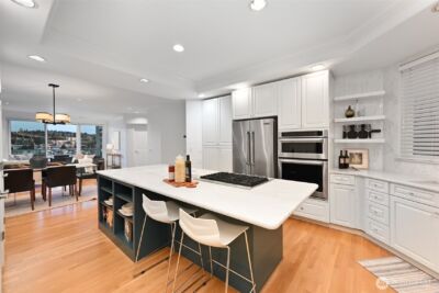 3900 2nd Avenue NE #403, Seattle, WA 98105 - Photo 9