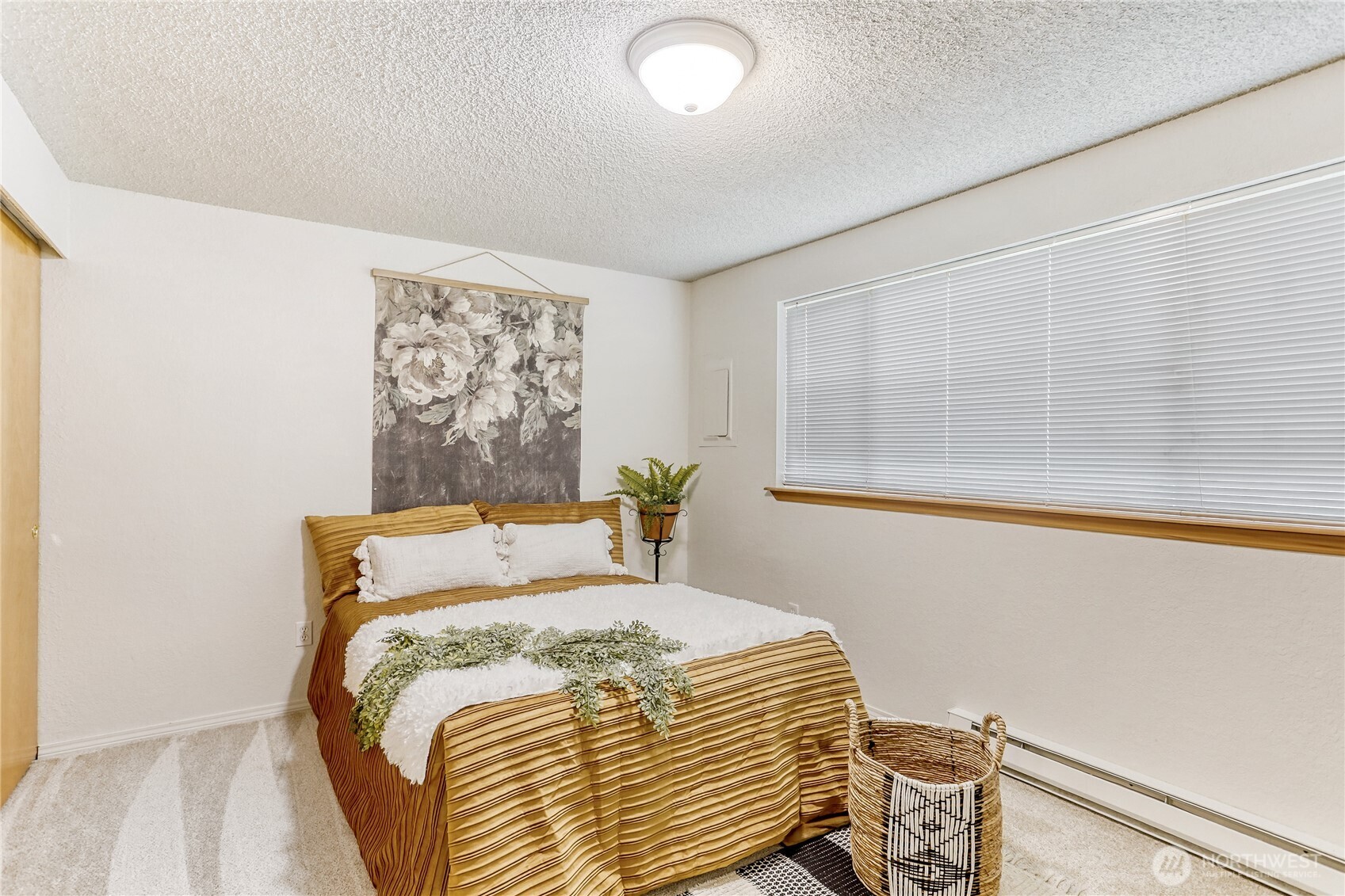 9115 1st Place NE #2, Lake Stevens, WA 98258