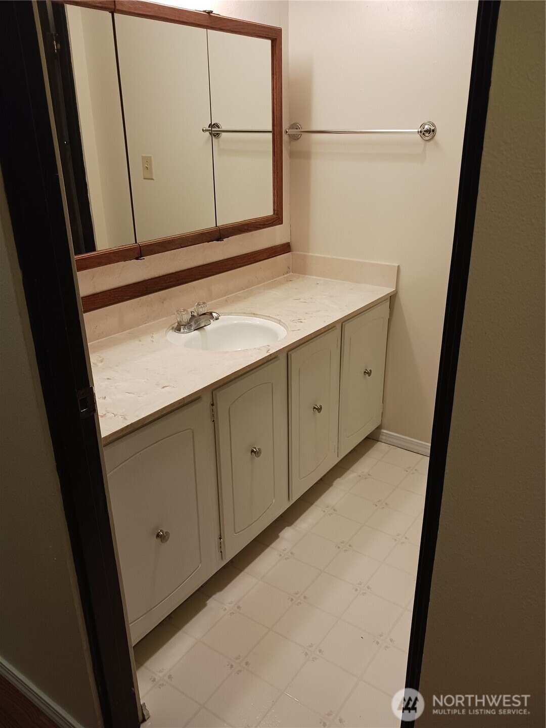 309 S Yantic Avenue , Bremerton, WA 98312