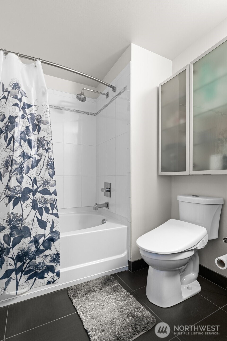 530 Broadway E #208, Seattle, WA 98102