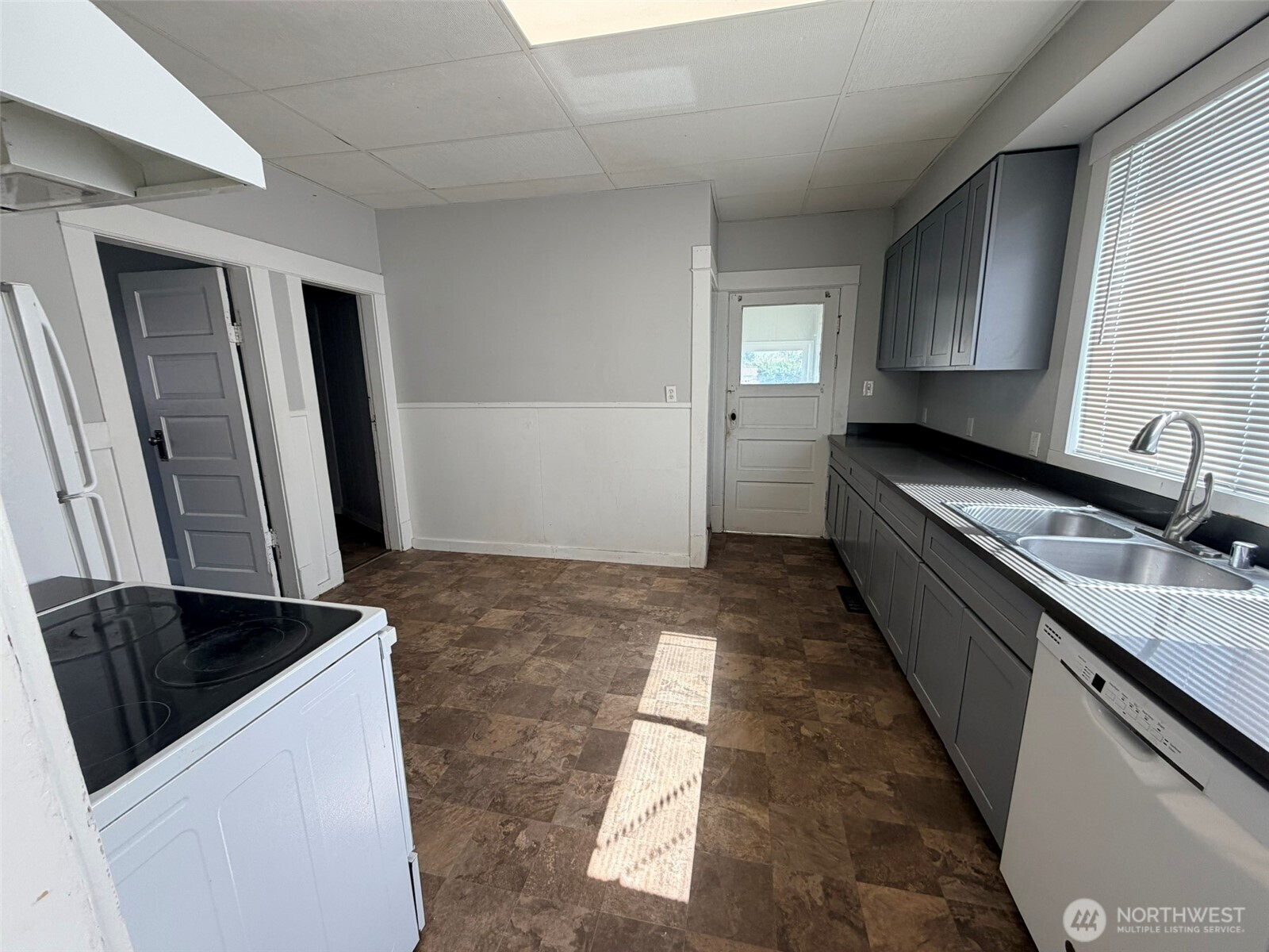 5323 S Asotin Street , Tacoma, WA 98408