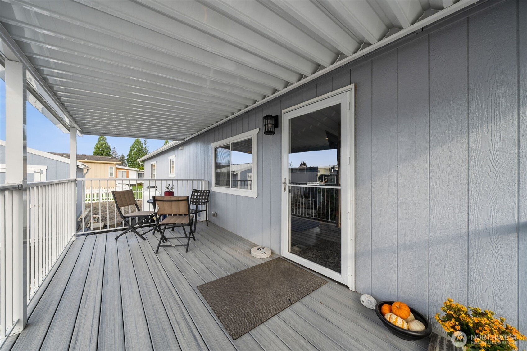 915 Mt Villa Loop , Enumclaw, WA 98022
