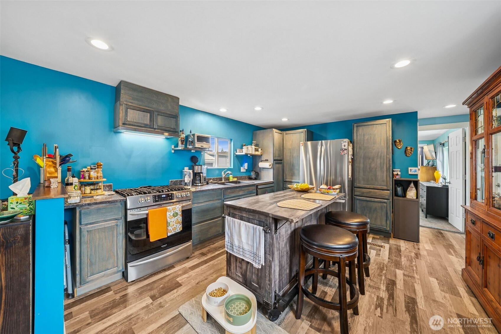 915 Mt Villa Loop , Enumclaw, WA 98022