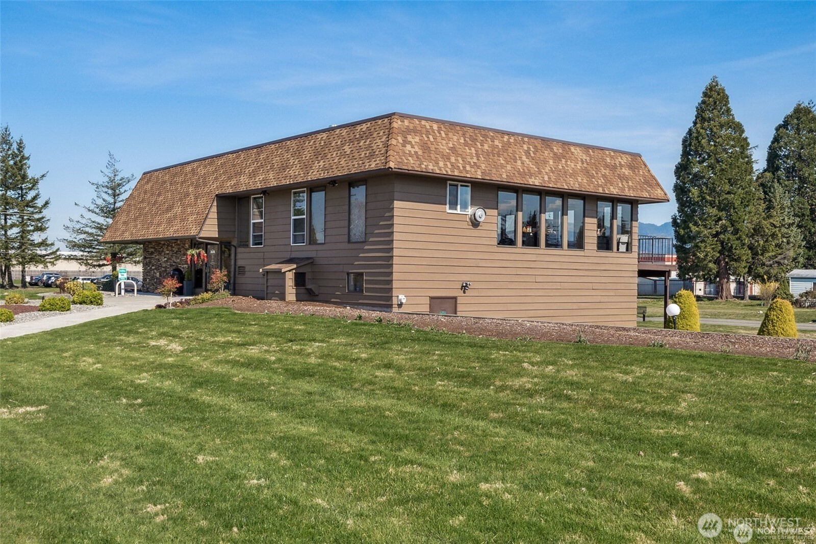915 Mt Villa Loop , Enumclaw, WA 98022