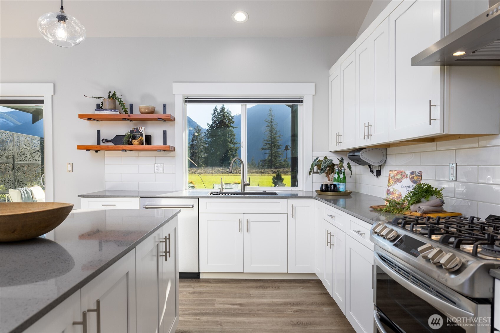 7420 Windsong Lane , Sedro Woolley, WA 98284
