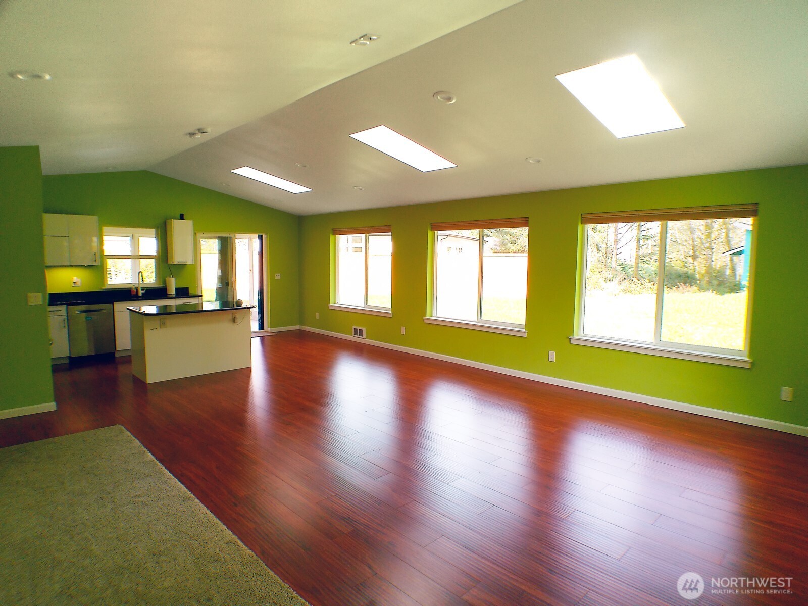 744 Evergreen Avenue , Ocean Shores, WA 98569