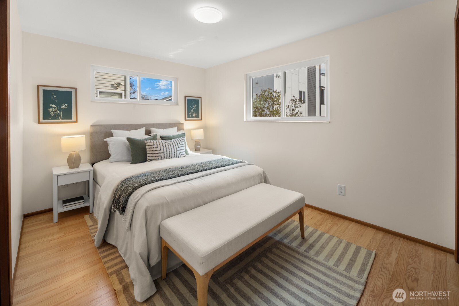 927 NW 58th Street , Seattle, WA 98107