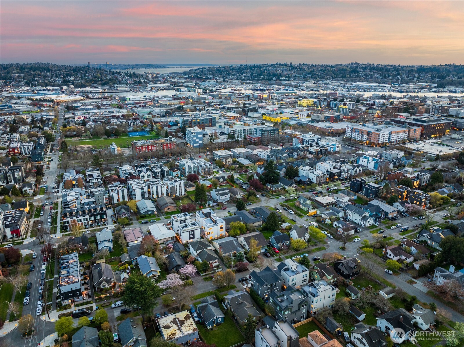 927 NW 58th Street , Seattle, WA 98107