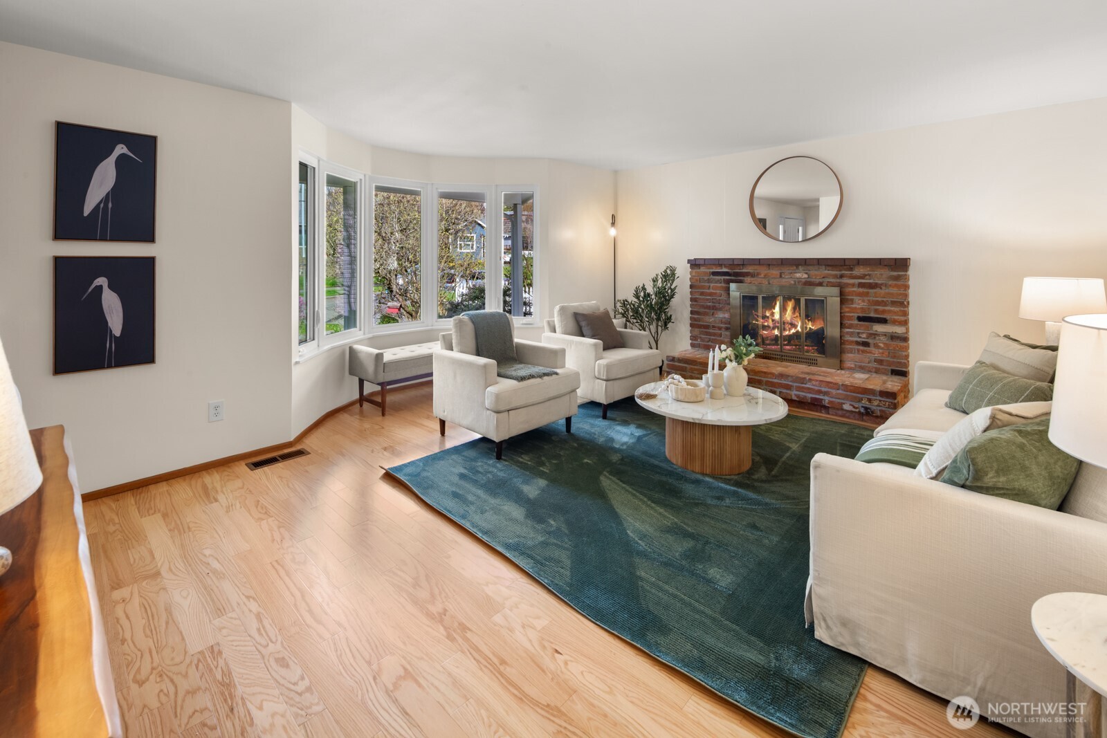 927 NW 58th Street , Seattle, WA 98107