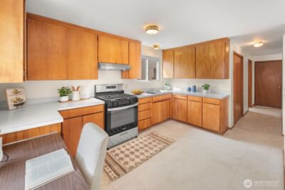 927 NW 58th Street , Seattle, WA 98107 - Photo 9