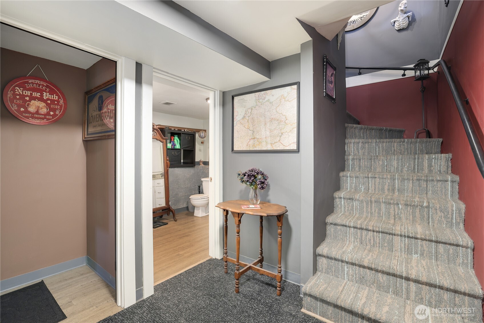 6020 S Lawrence Street , Tacoma, WA 98409