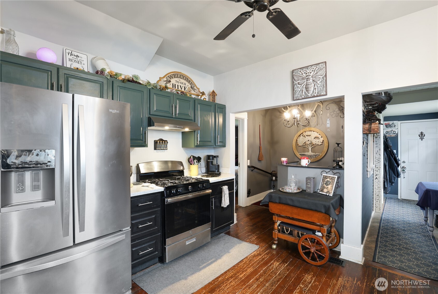 6020 S Lawrence Street , Tacoma, WA 98409