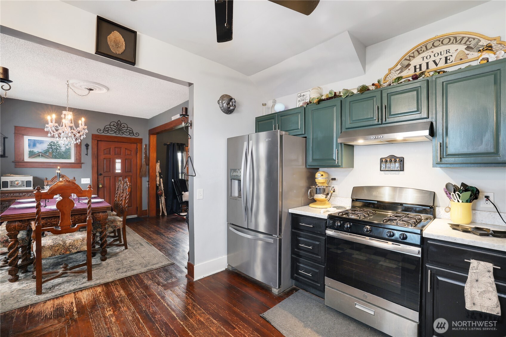 6020 S Lawrence Street , Tacoma, WA 98409