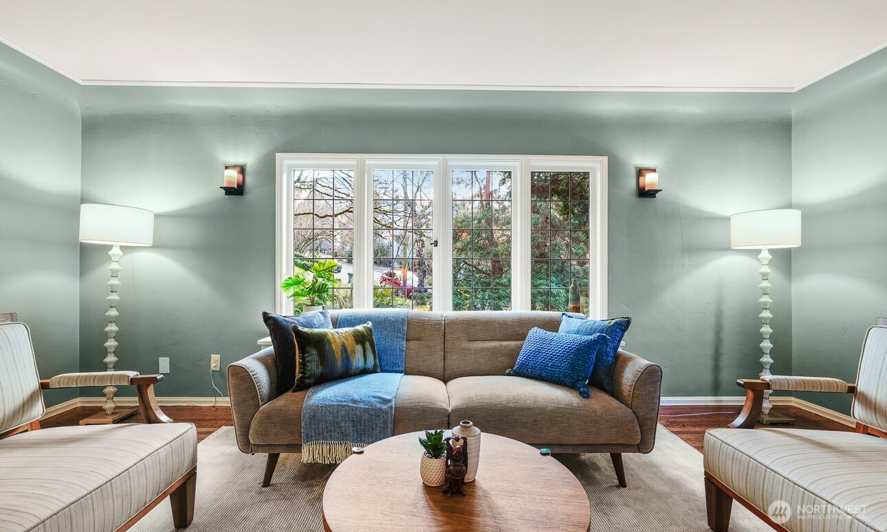 750 Belmont Avenue E #5, Seattle, WA 98102-5986