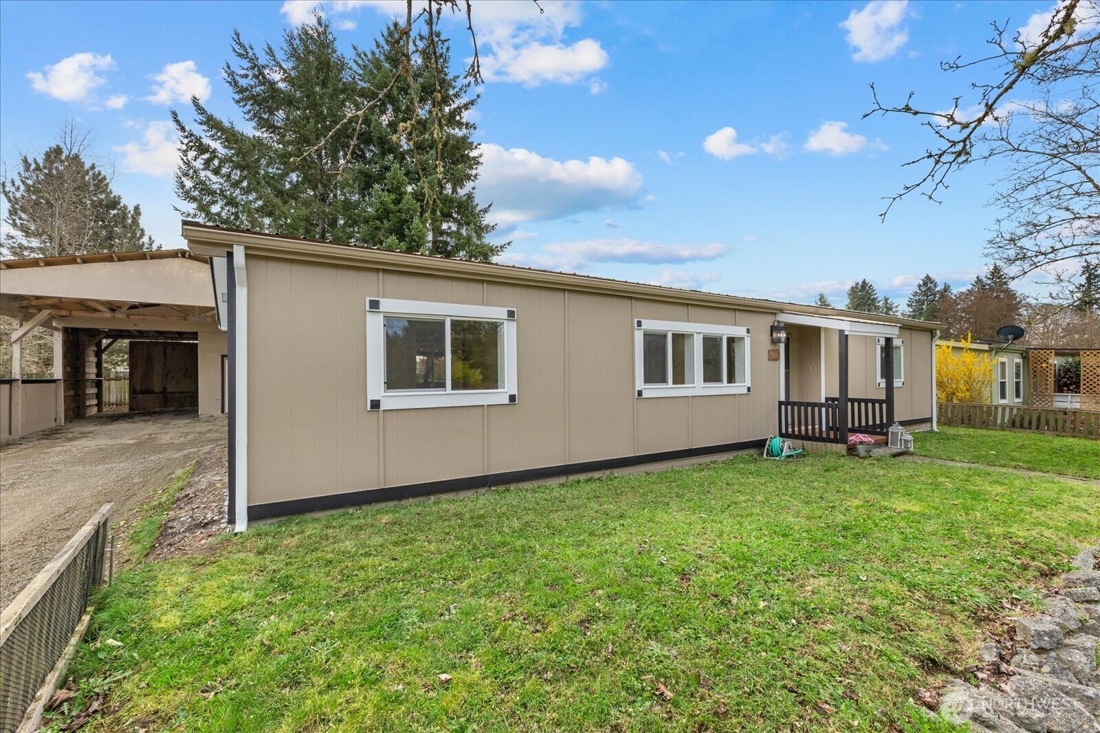 914 Nottingham Drive SE, Olympia, WA 98503