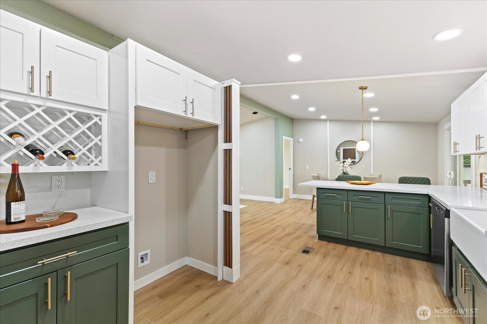 914 Nottingham Drive SE, Olympia, WA 98503