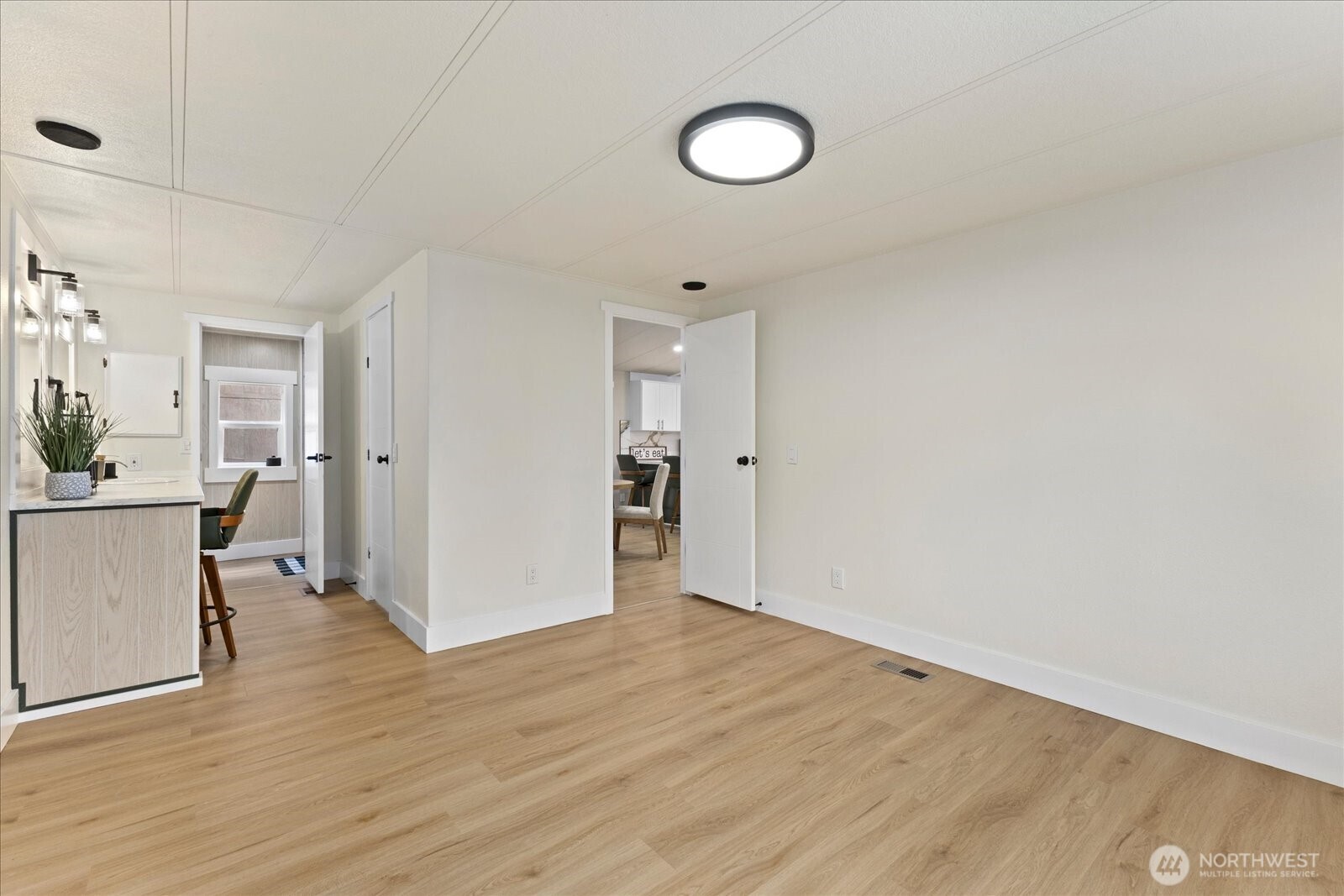 914 Nottingham Drive SE, Olympia, WA 98503