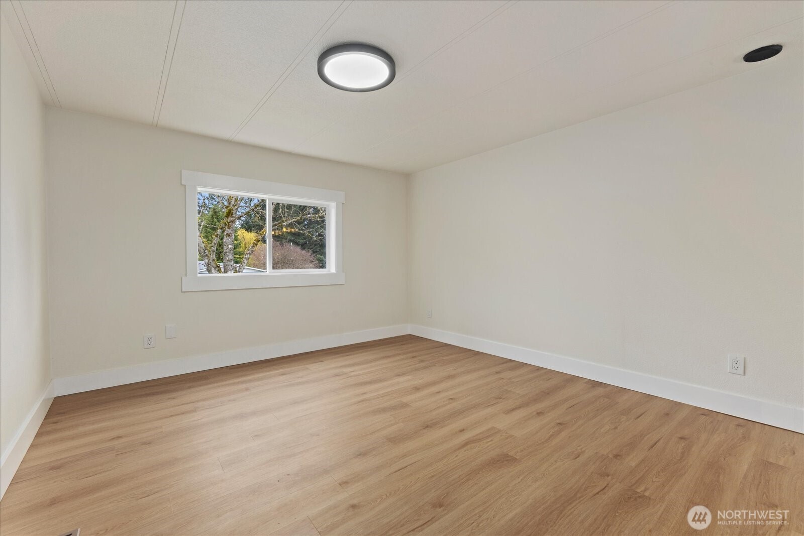 914 Nottingham Drive SE, Olympia, WA 98503