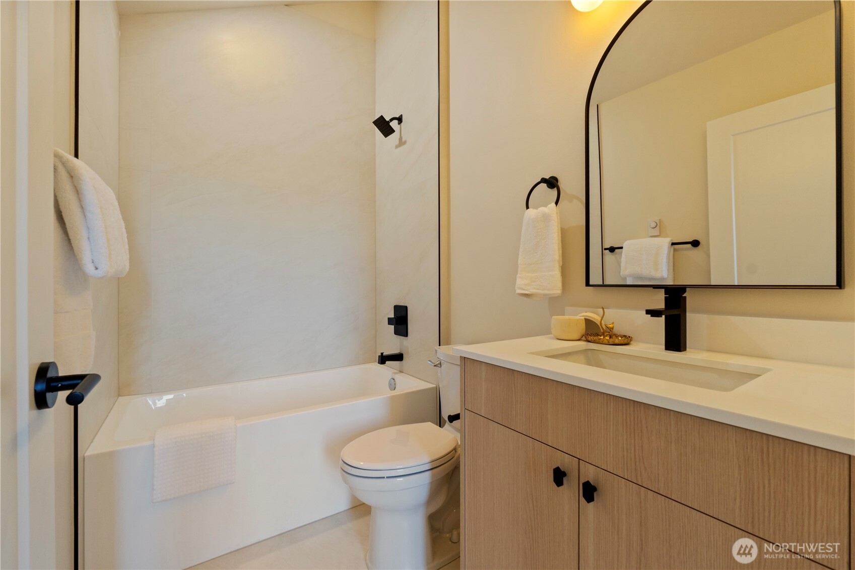 10328 14th Avenue NW, Seattle, WA 98177