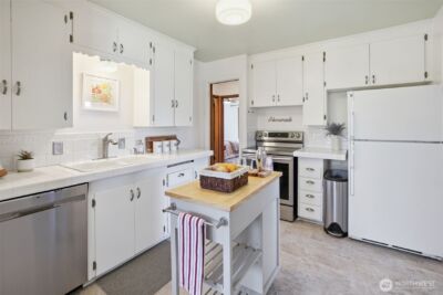 434 Van De Vanter Avenue , Kent, WA 98030 - Photo 14