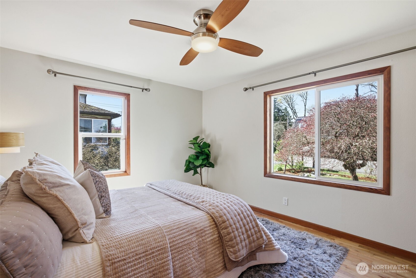 434 Van De Vanter Avenue , Kent, WA 98030