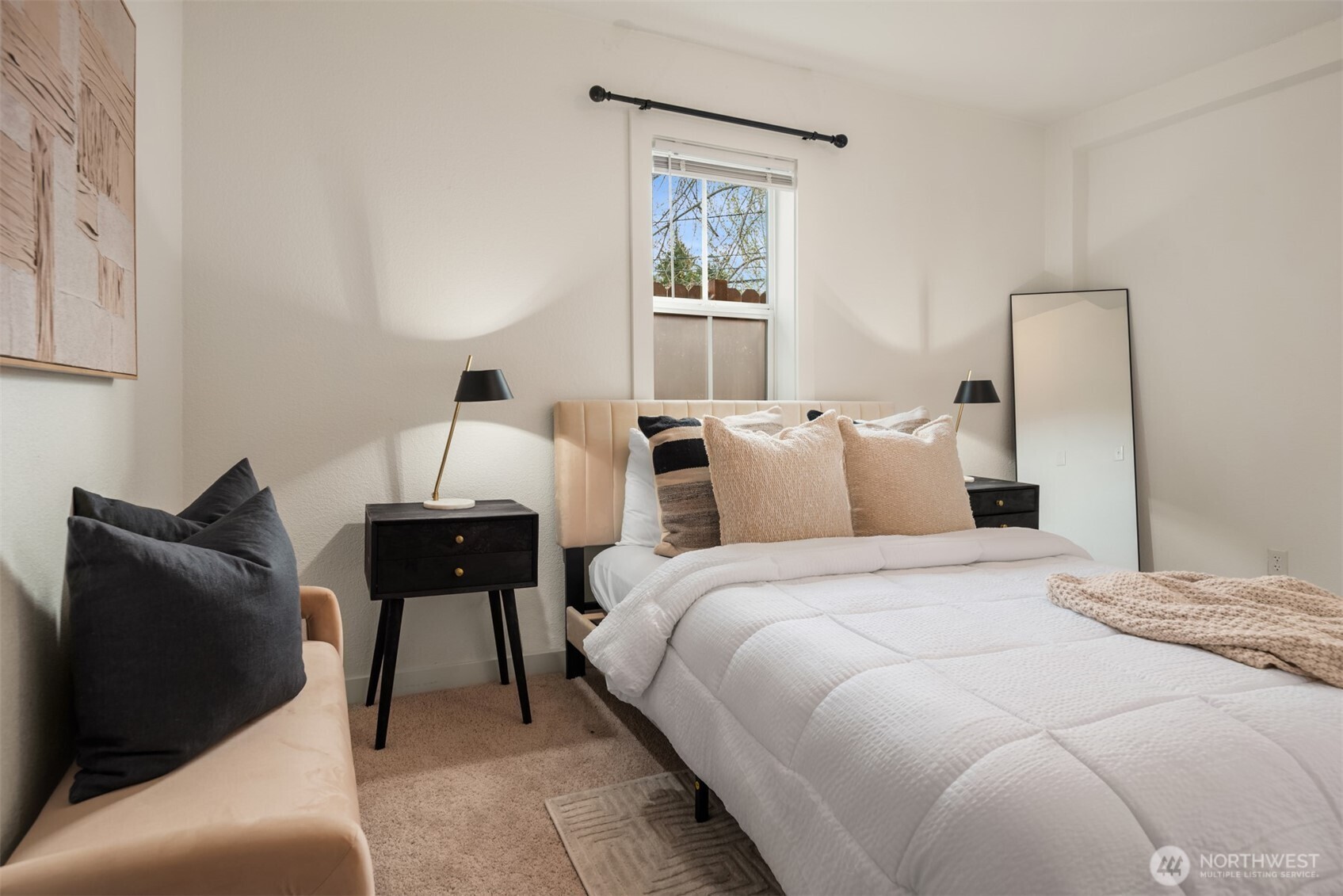 5115 S Roxbury Street , Seattle, WA 98118