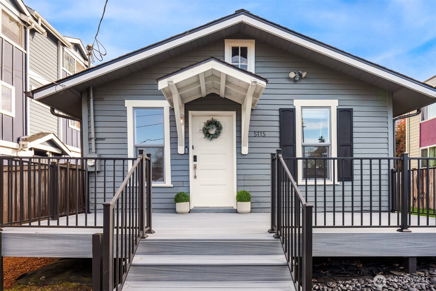 5115 S Roxbury Street , Seattle, WA 98118