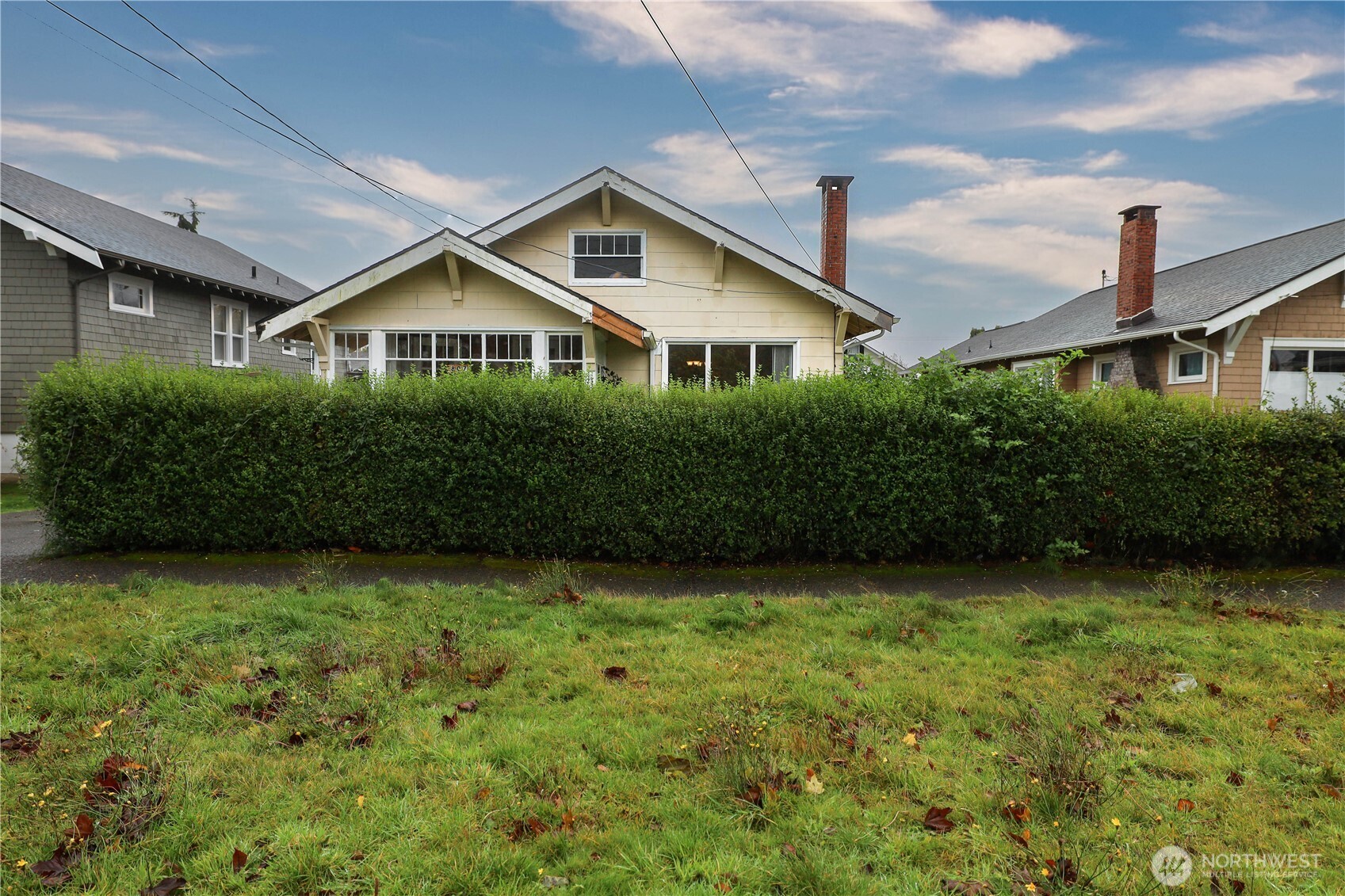 807 Maple Street , Hoquiam, WA 98550