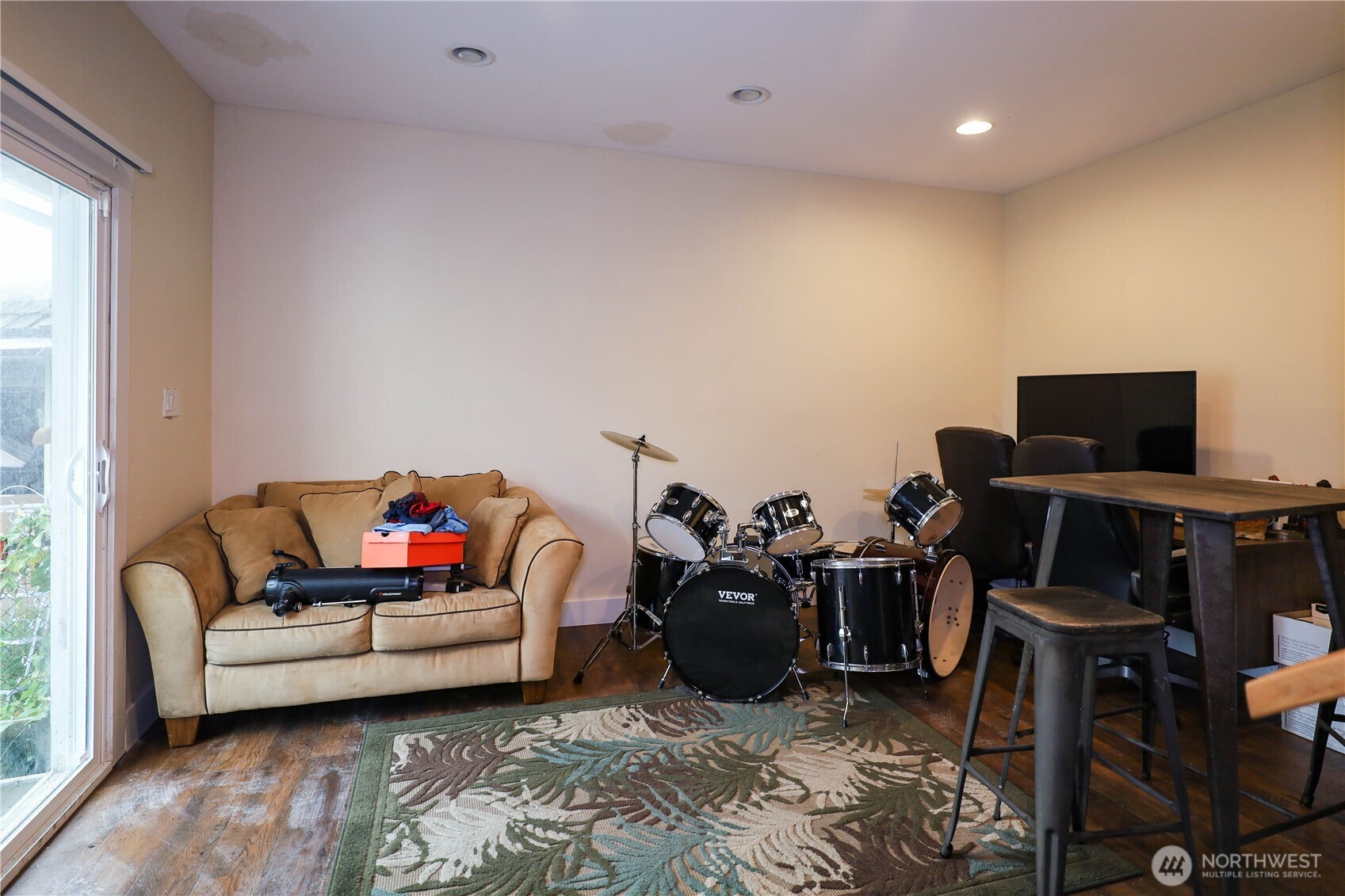 807 Maple Street , Hoquiam, WA 98550