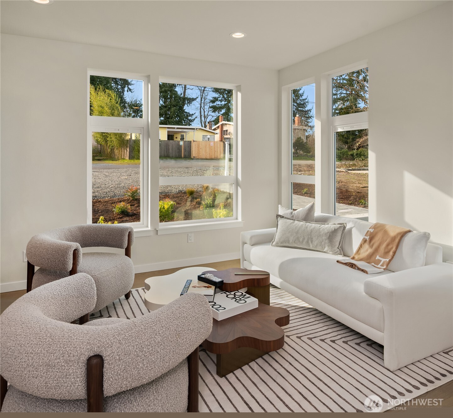 7324 7th Place SW #B, Seattle, WA 98106