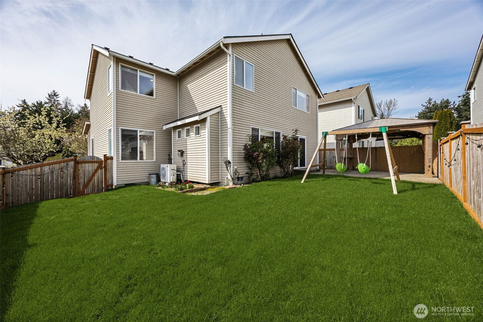 12609 117th Avenue Ct E, Puyallup, WA 98374