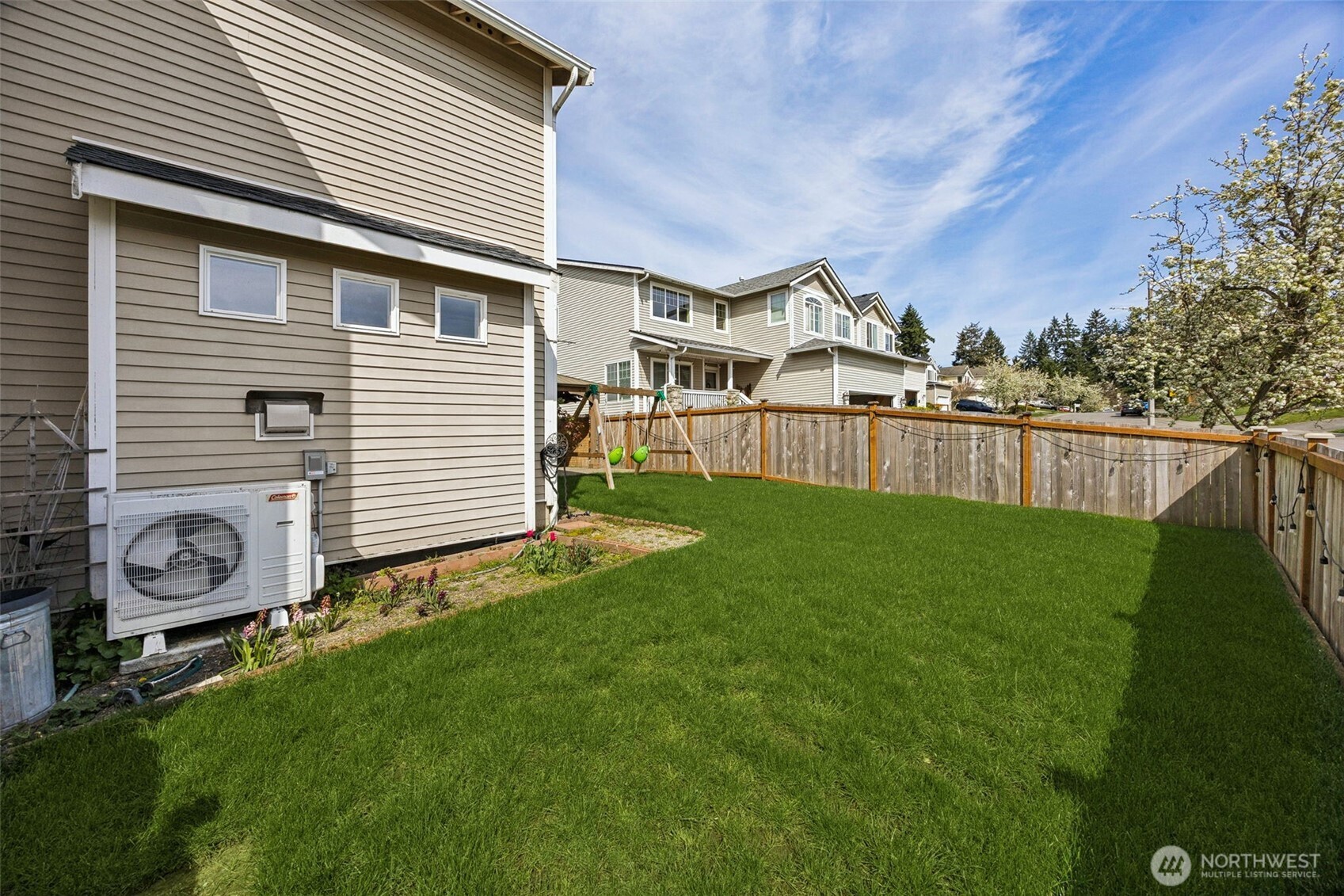 12609 117th Avenue Ct E, Puyallup, WA 98374