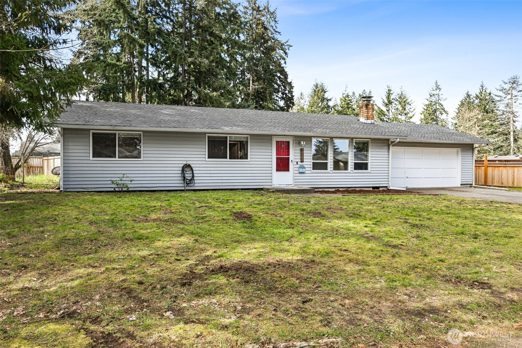1724 Foxfire Drive SE, Olympia, WA 98513