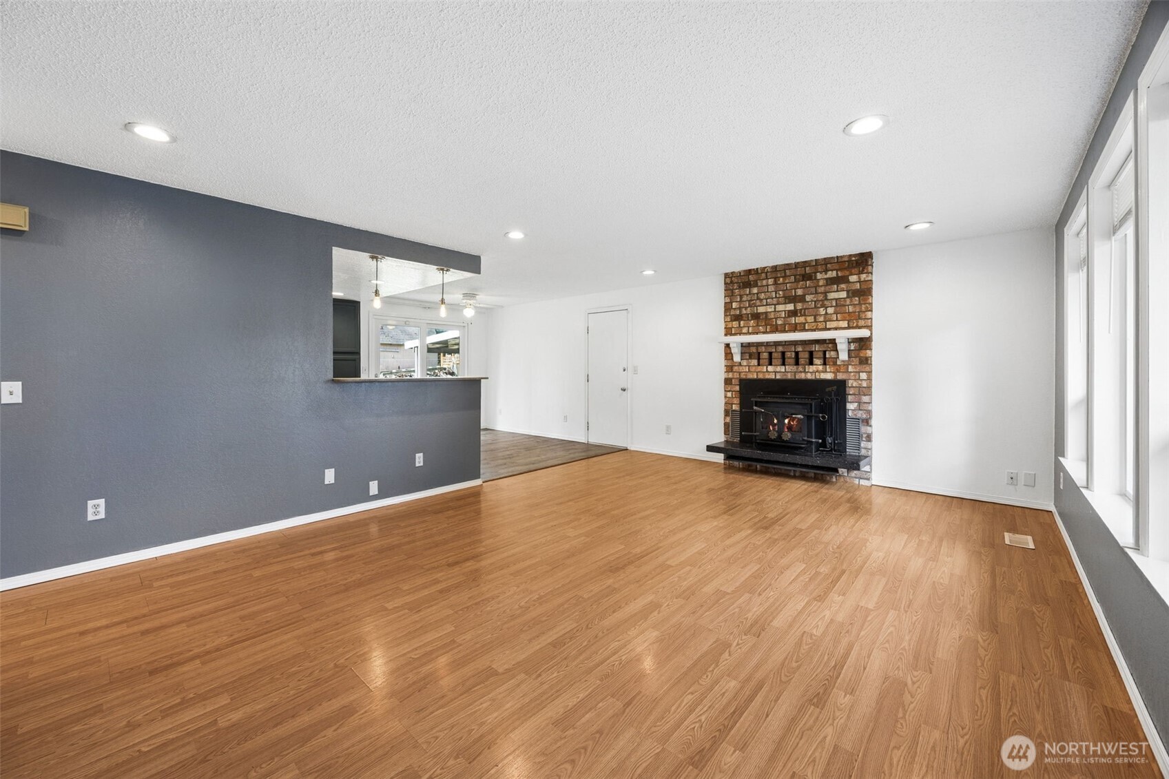 1724 Foxfire Drive SE, Olympia, WA 98513