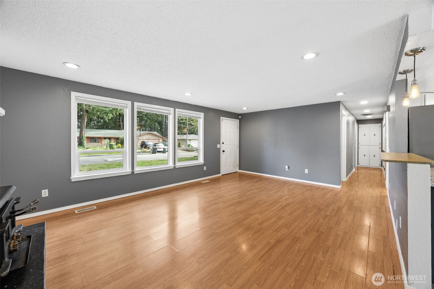 1724 Foxfire Drive SE, Olympia, WA 98513