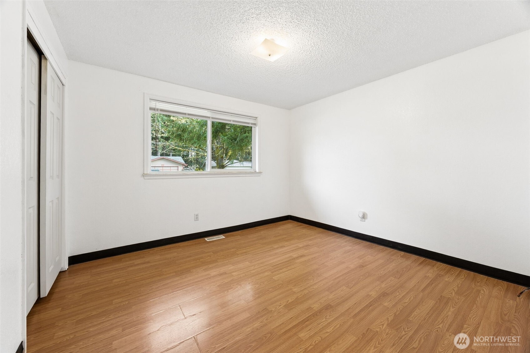 1724 Foxfire Drive SE, Olympia, WA 98513