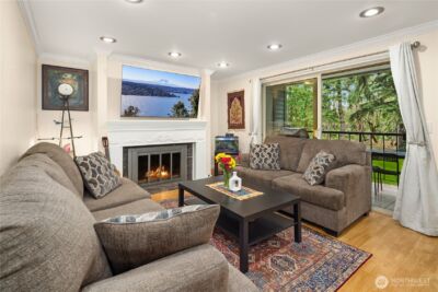 4727 W Lake Sammamish Parkway SE #B201, Issaquah, WA 98027 - Photo 3