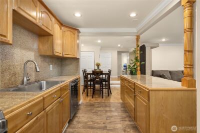 4727 W Lake Sammamish Parkway SE #B201, Issaquah, WA 98027 - Photo 9