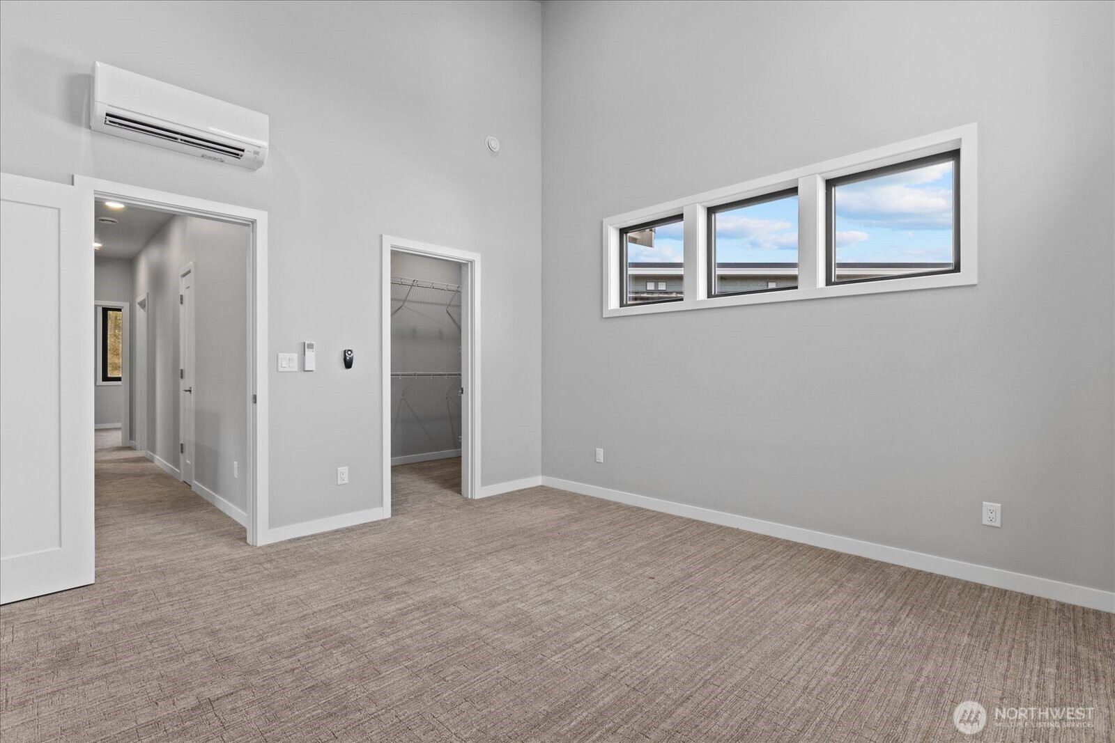 574 Creston Court , Bellingham, WA 98226-4268