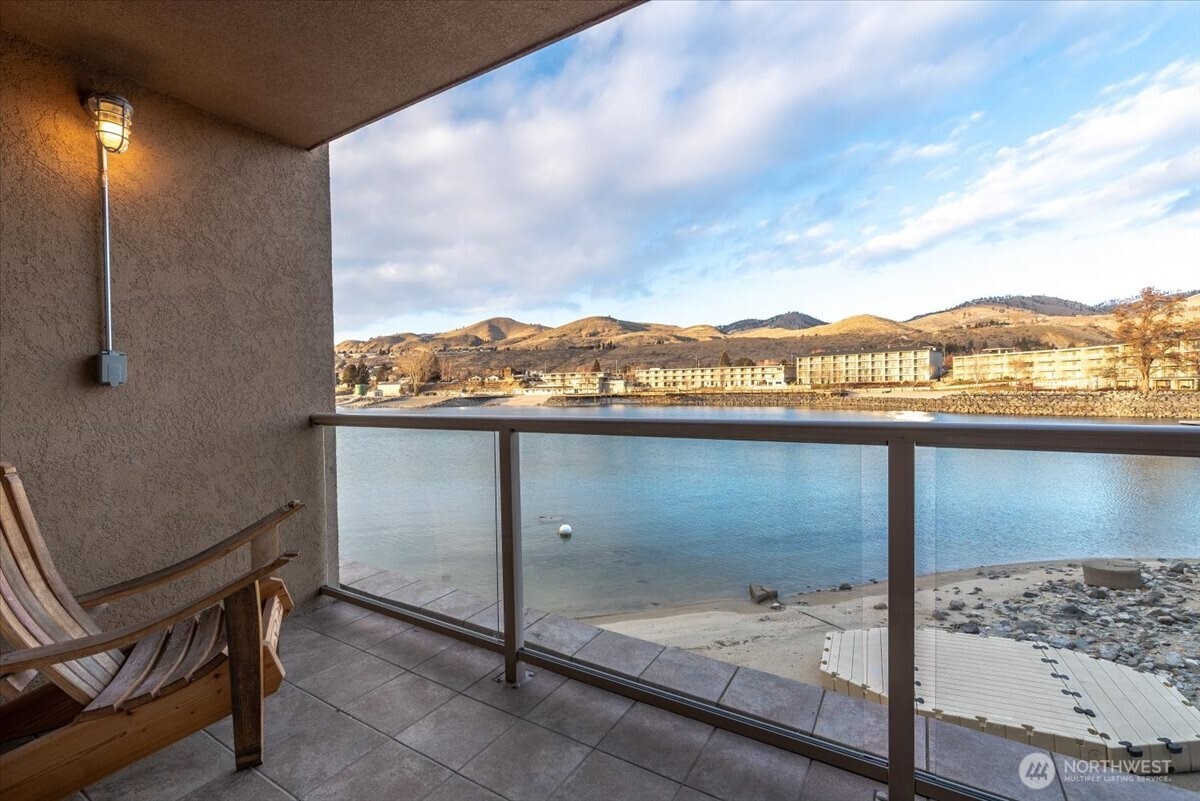 322 W Woodin Avenue #712, Chelan, WA 98816