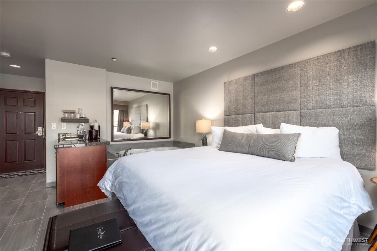 322 W Woodin Avenue #712, Chelan, WA 98816