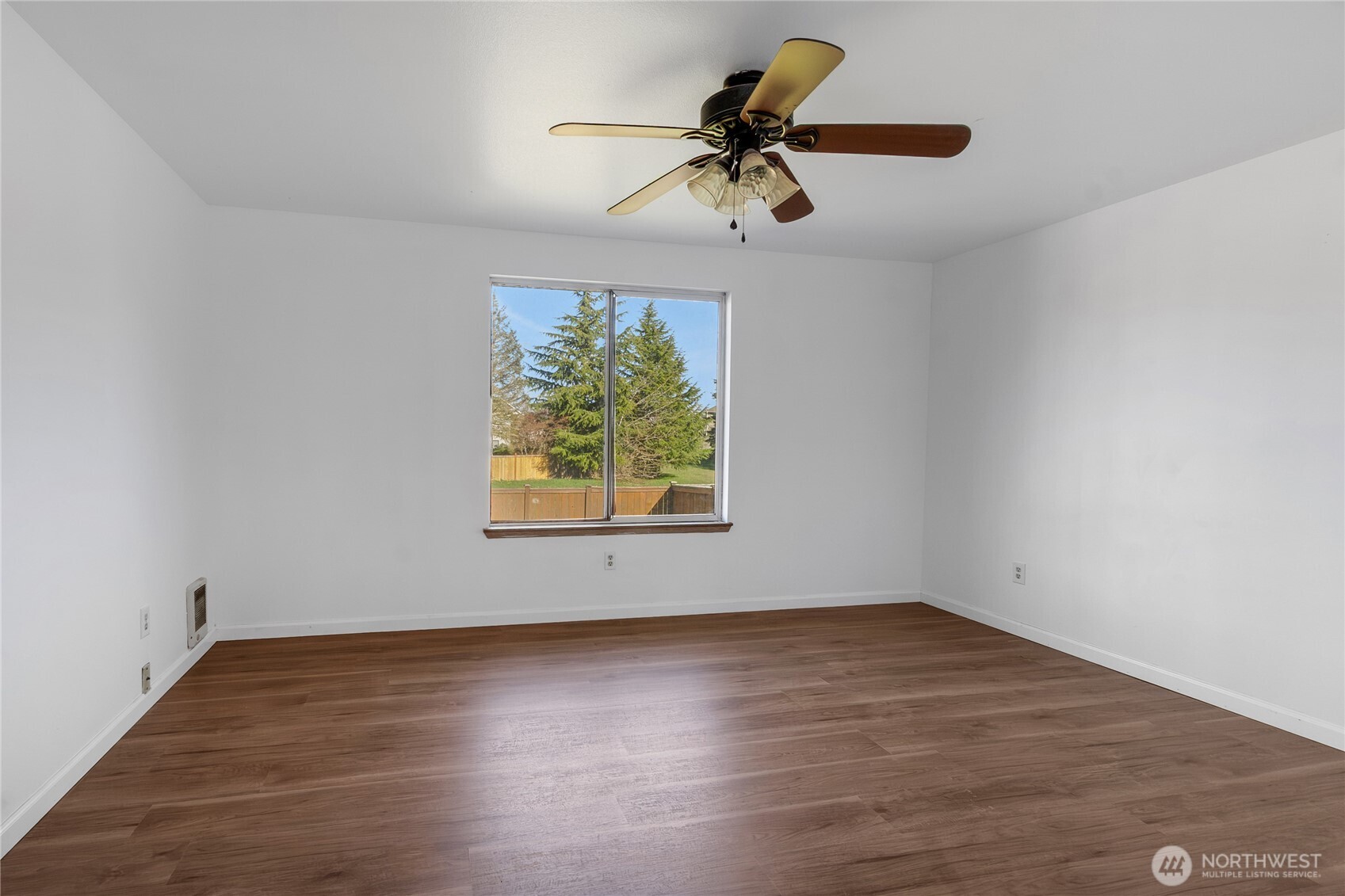 34806 10th Place SW, Federal Way, WA 98023