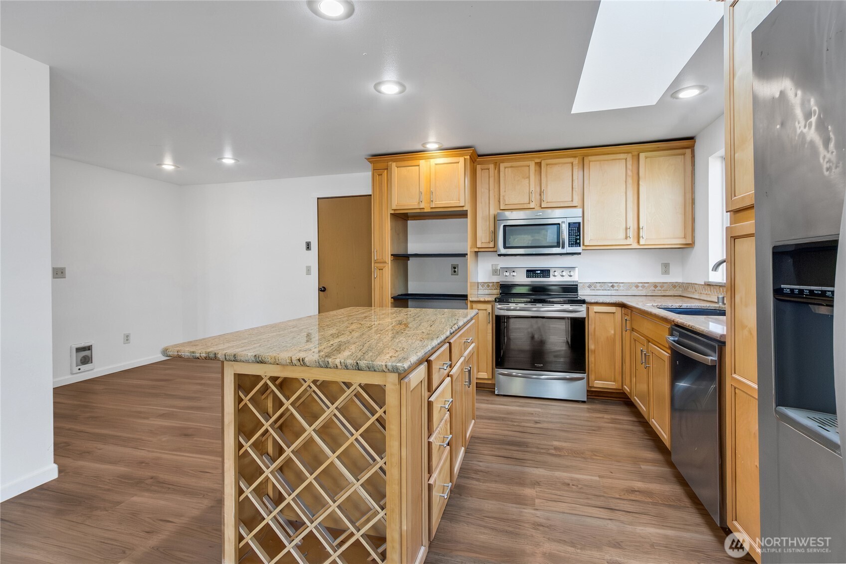 34806 10th Place SW, Federal Way, WA 98023