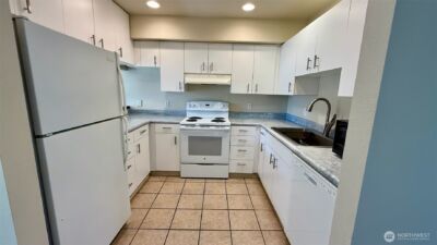 3321 S Mead Street , Seattle, WA 98118 - Photo 7