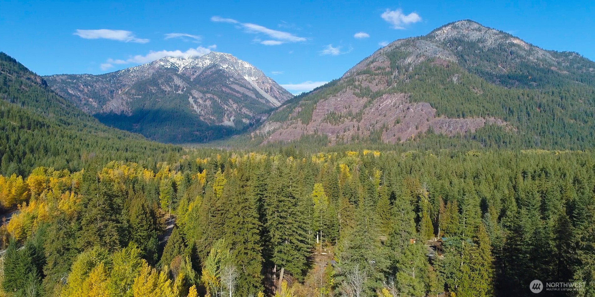 26 Mercer Road , Mazama, WA 98833