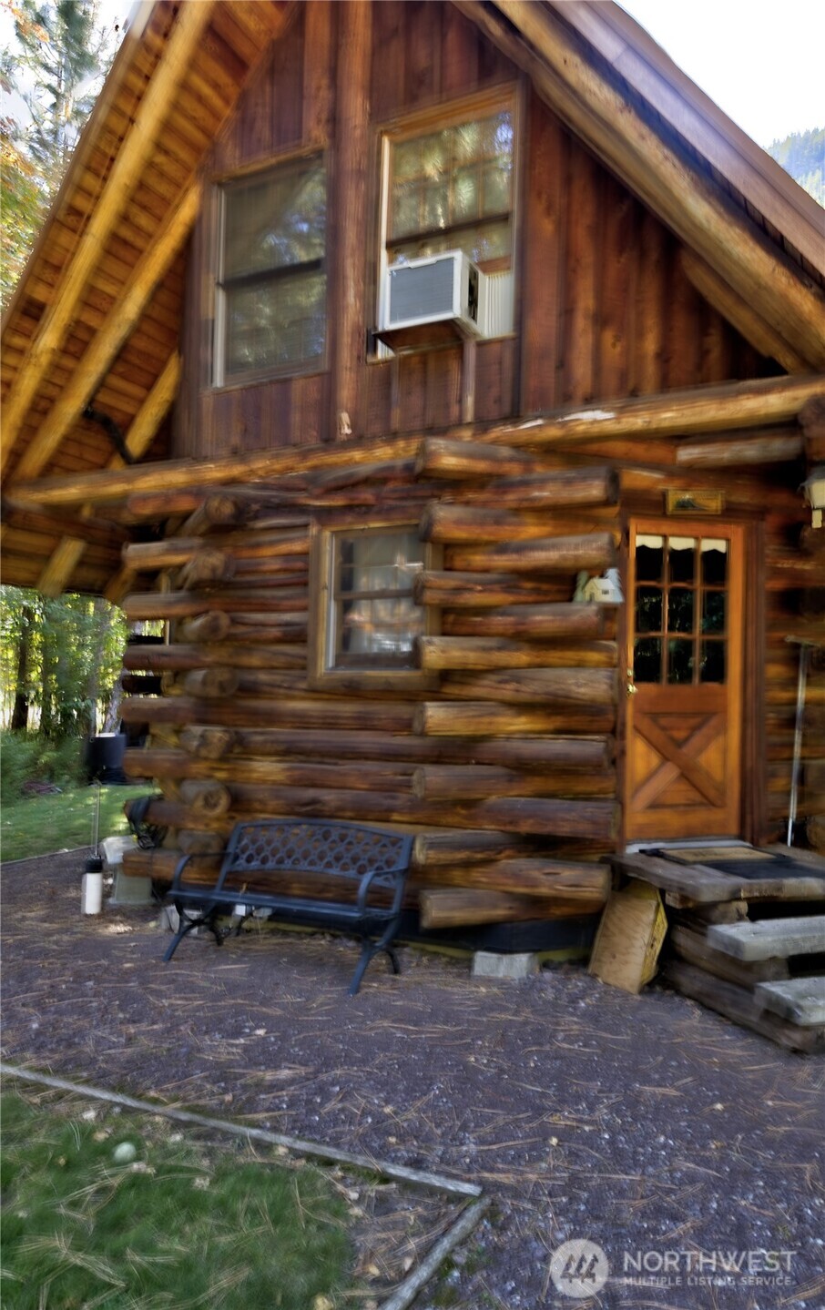 26 Mercer Road , Mazama, WA 98833