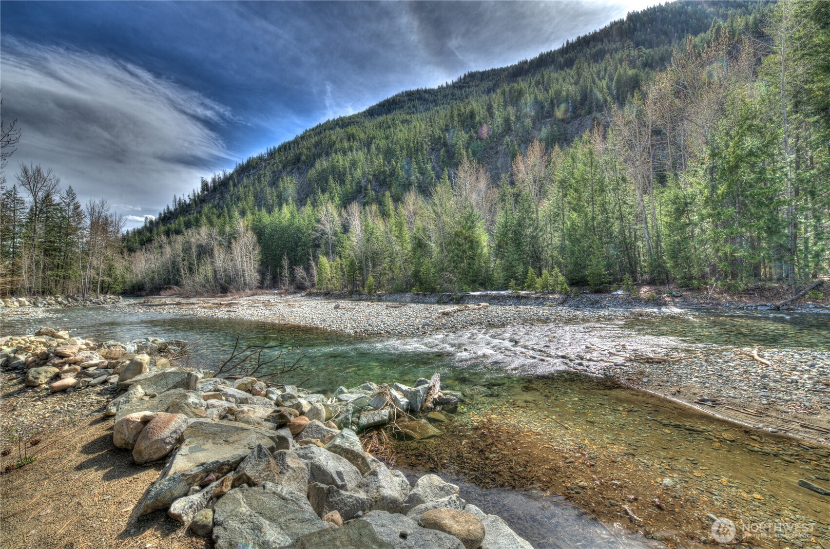 26 Mercer Road , Mazama, WA 98833