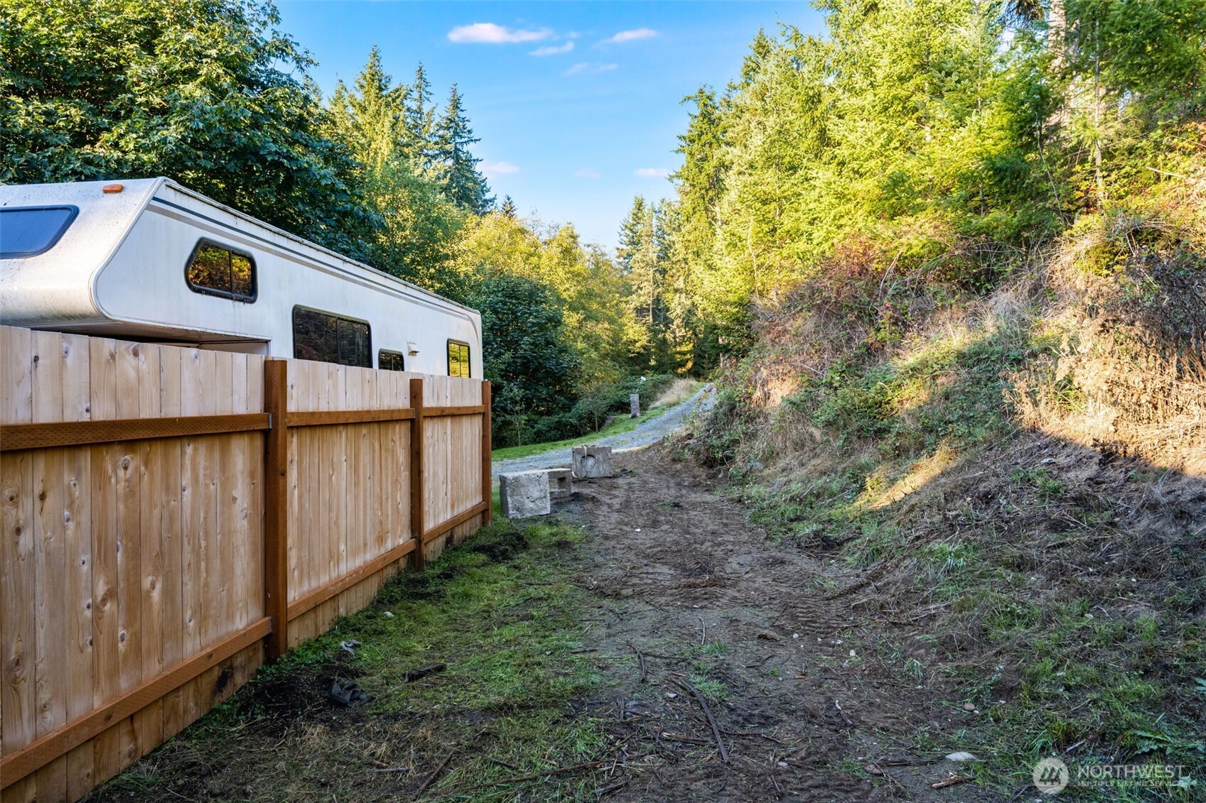 3681 Kingston Court , Clinton, WA 98236